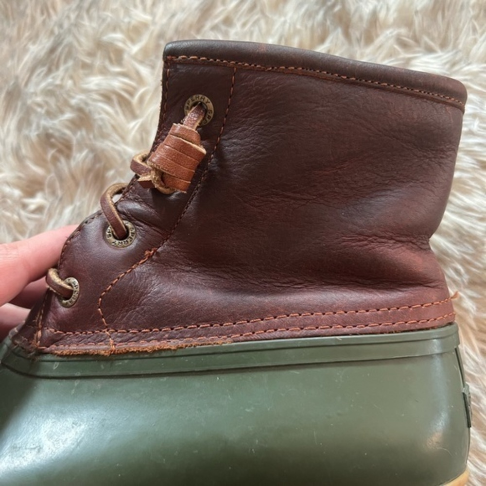 Sperry boots - Picture 8 of 13